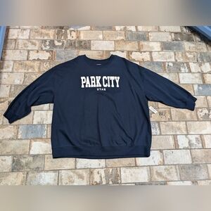 NWT Old Navy XXL Oversized Park City, Utah Logo Sweatshirt Navy
